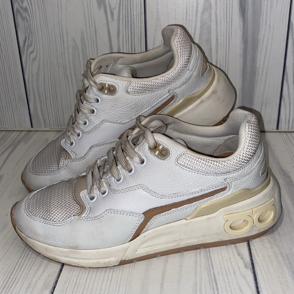 Salvatore Ferragamo Cosma Low-Top Sneakers